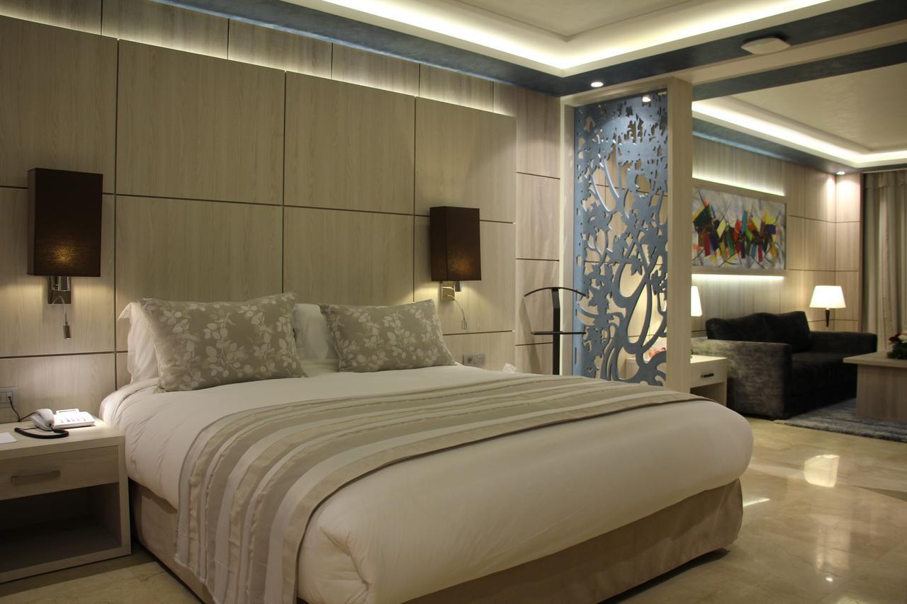 Zaki Hotel Meknes Exterior photo